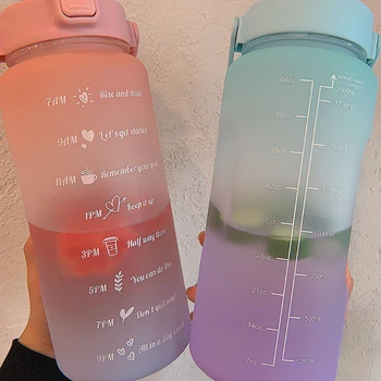 Бутылка для воды объемом 2 л с соломенной чашкой, пластиковые стаканчики для воды градиентного цвета для фитнеса с отметкой времени, бутылка для спорта на открытом воздухе