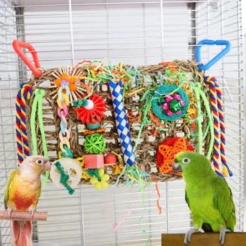 Разноцветные игрушки для добывания пищи для птиц, Сетка для лазания, устойчивая к укусам, Измельчающие попугаев, Игрушки для жевания, Товары для домашних животных, Клетка для попугаев