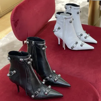 Модные женские ботильоны для подиума, сапоги до середины икры с острым носком, женская обувь на высоком каблуке-шпильке с пряжкой и цепочкой, вечерние туфли